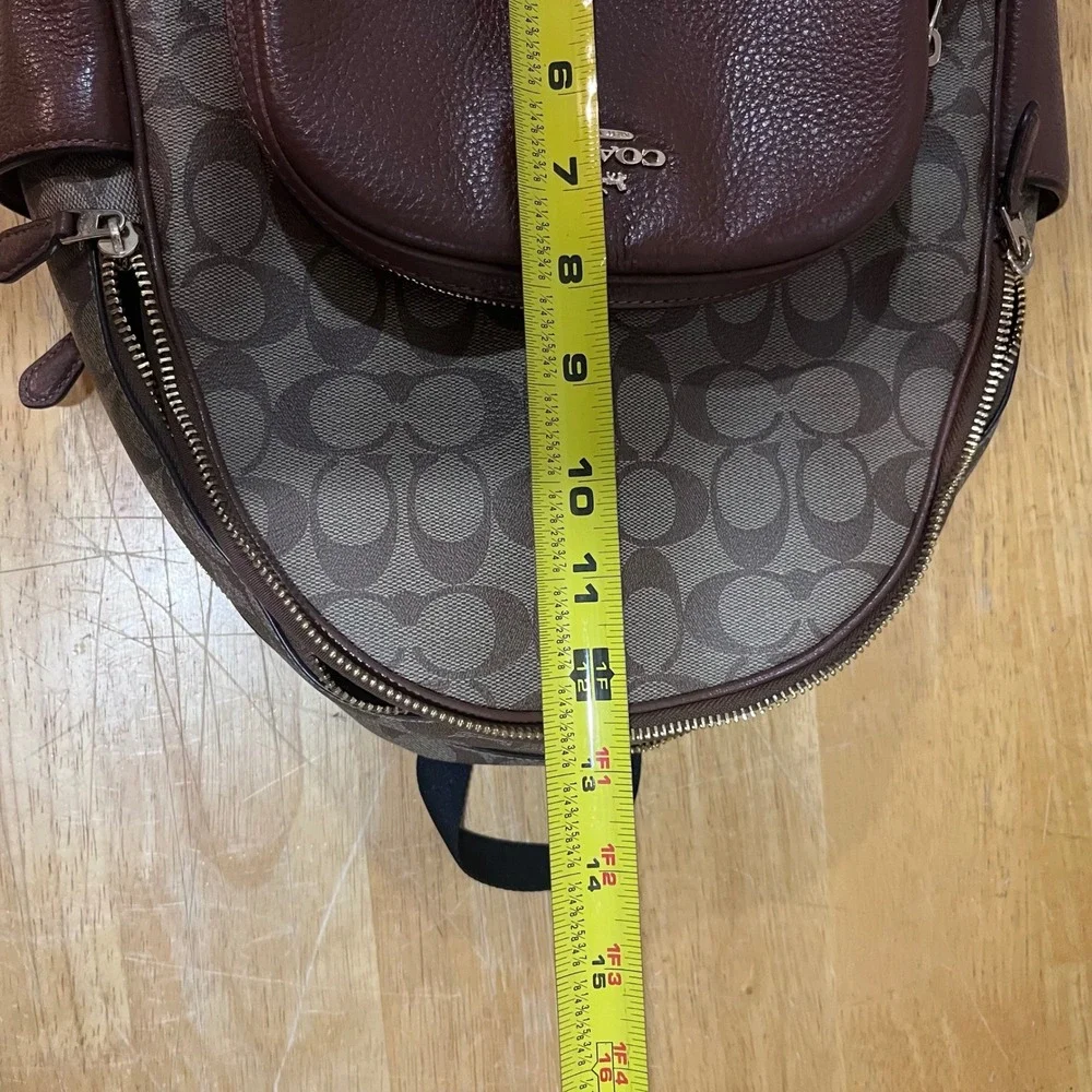 Coach Court Backpack Signature Canvas Pebble‎ Leather Khaki Saddle 5871 Classic